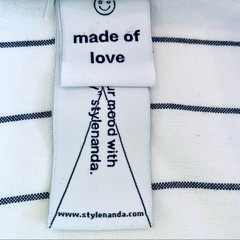 ❌DONATED❌ STYLEANDA KOREA White & Navy Pinstripes Long Sleeve Mock Hoodie - Picture 10 of 12